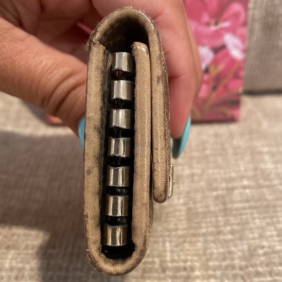 Authentic Gucci Key and Cars holder - Picture 8 of 10